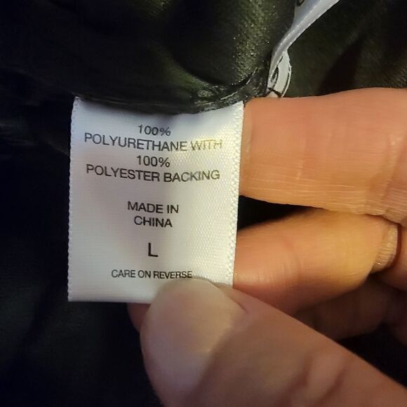 New York & Company Faux Leather Pants. Size L. - Picture 4 of 6